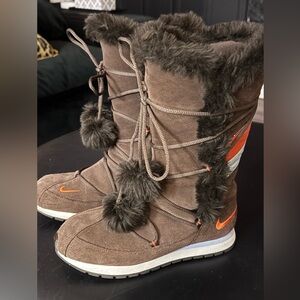 NIKE Retro Ski Snowboarding Suede Winter Snow Boots